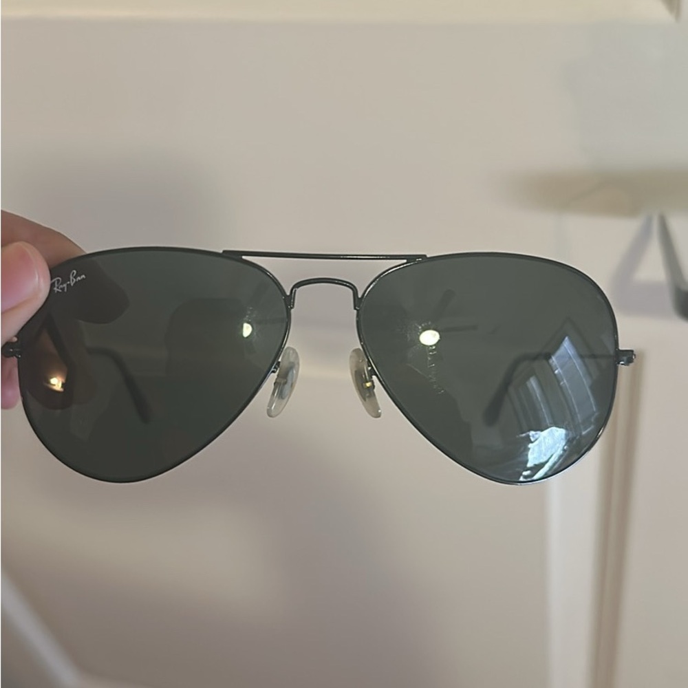 Ray-Ban Black Classic Sunglasses